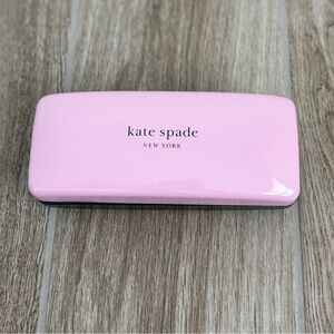 - Kate spade sun glasses case